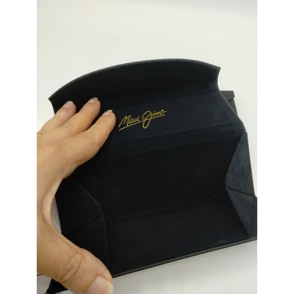 Lot Of 2 Maui Jim Folding Magnetic Sunglasses Case Small- 6.25
